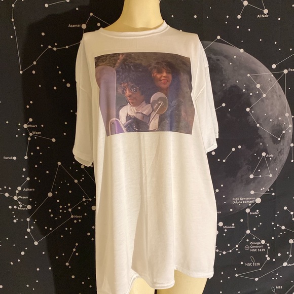 Prince purple Rain ☔️ graphic tee. - Picture 4 of 4